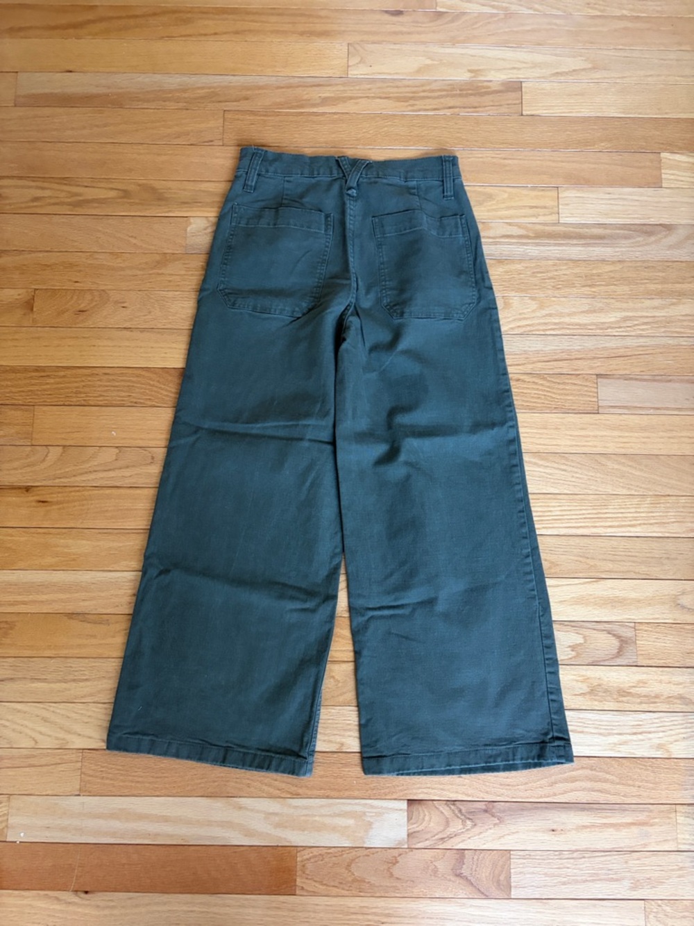 Jcrew Women's Dark Green Casual Capris - Picture 9 of 10